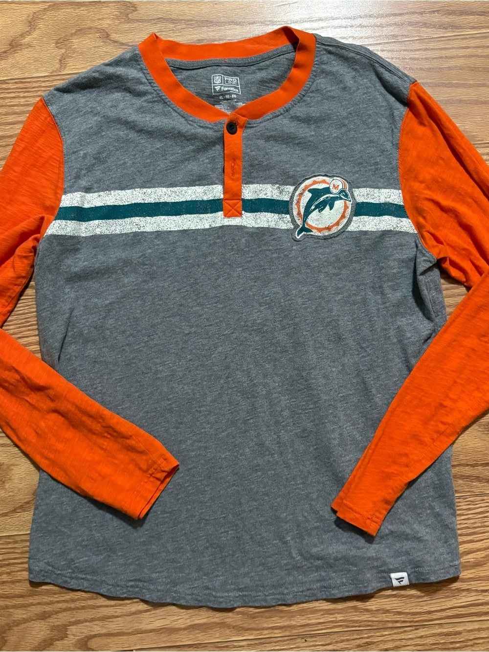 Fanatics NFL Miami Dolphins Long Sleeved Football Shirt XL